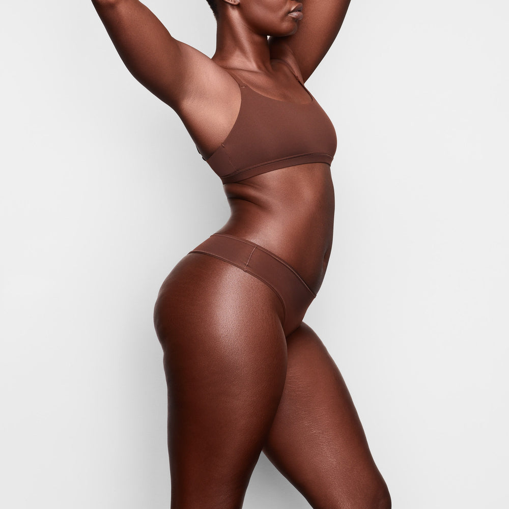 Skims FITS EVERYBODY Thong Chocola | IWH-385109