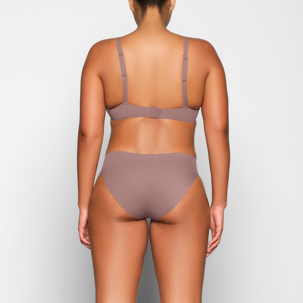 Skims FREE CUT MID WAIST Tanga Bruin | XIA-620539