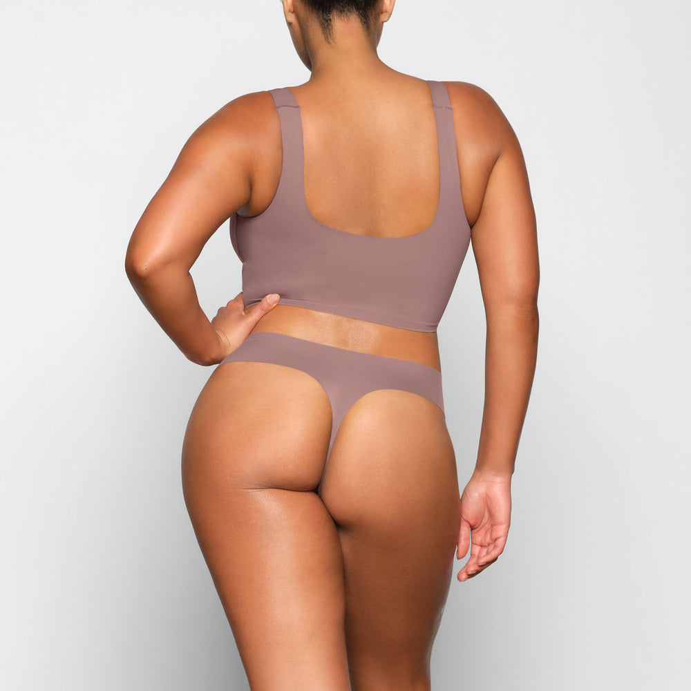 Skims FREE CUT MID WAIST Thong Bruin | RJH-736201