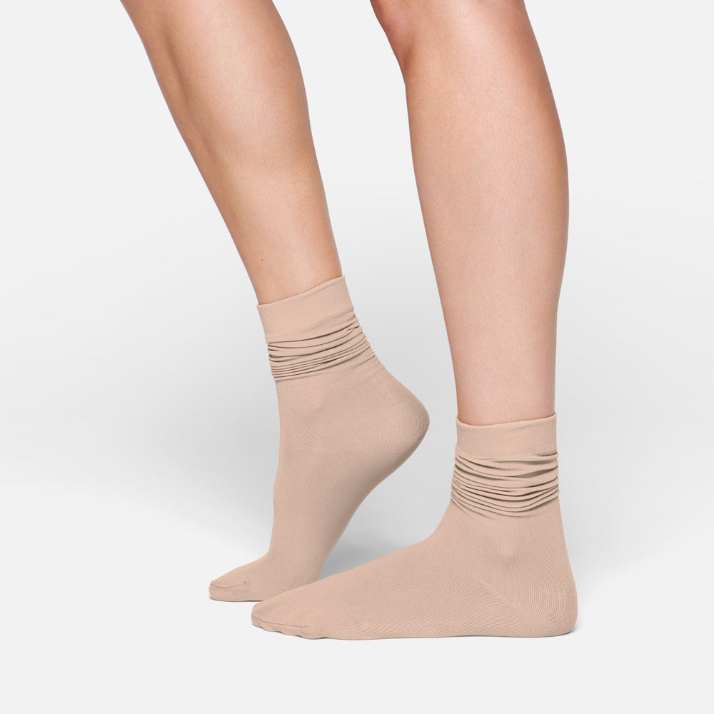 Skims HOSIERY CREW Sokken Beige | IGL-063945