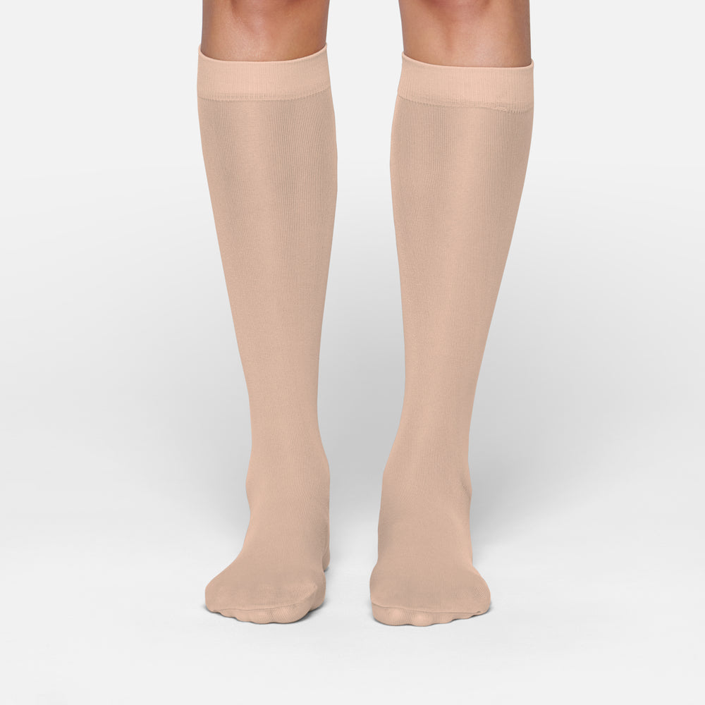 Skims HOSIERY MID CALF Sokken Beige | MNS-071835