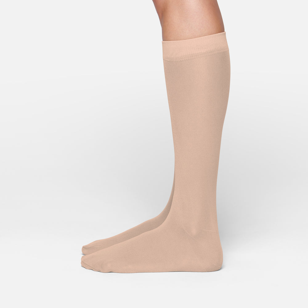 Skims HOSIERY MID CALF Sokken Beige | MNS-071835