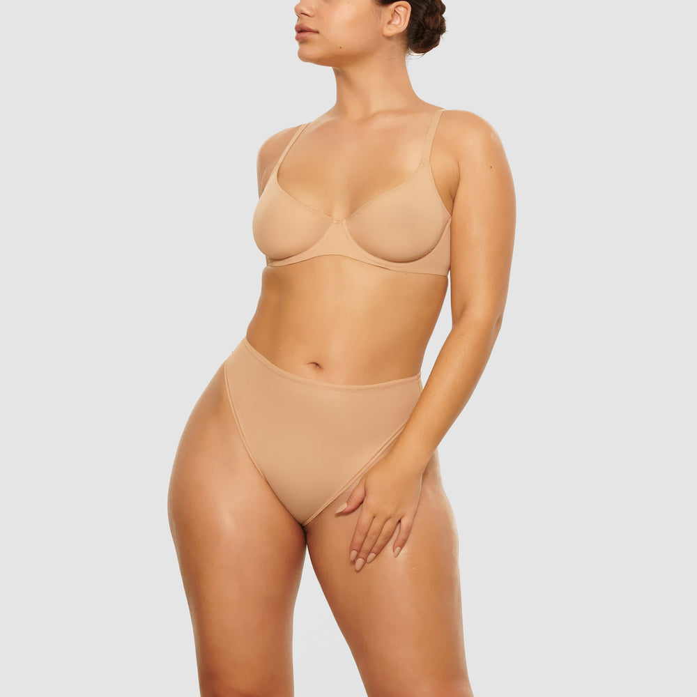 Skims JELLY SHEER CHEEKY Brief Beige | GBA-149658