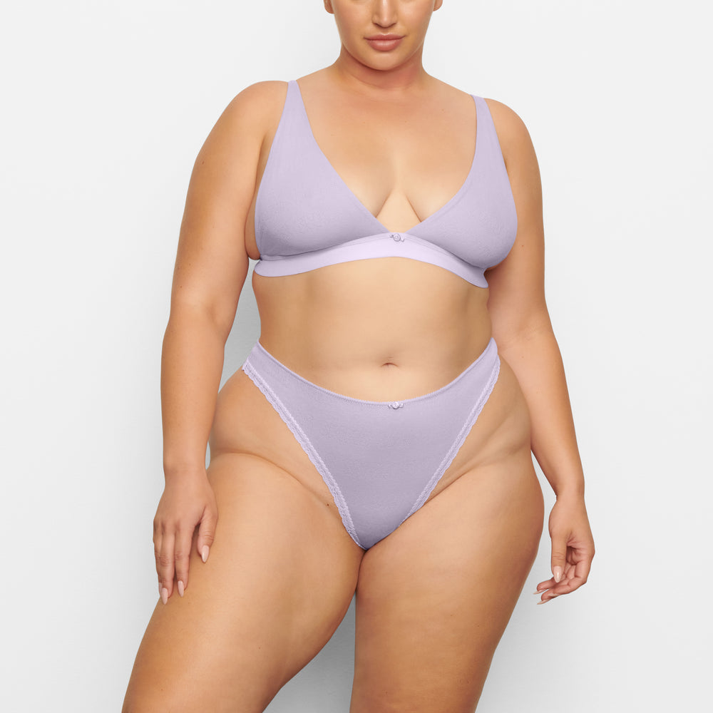 Skims LACE POINTELLE Thong Lavendel | NZY-961023