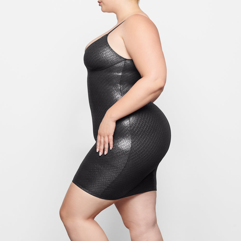 Skims LOGO MESH FOIL CAMI Dress Zwart | ZJX-184975