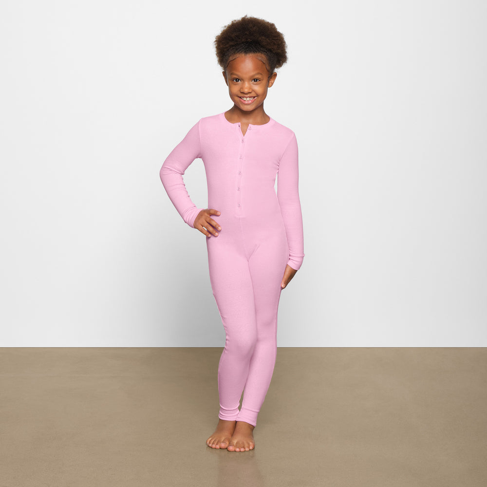 Skims LOGO POINTELLE HENLEY ONESIE Kinderen Roze | UPJ-754860