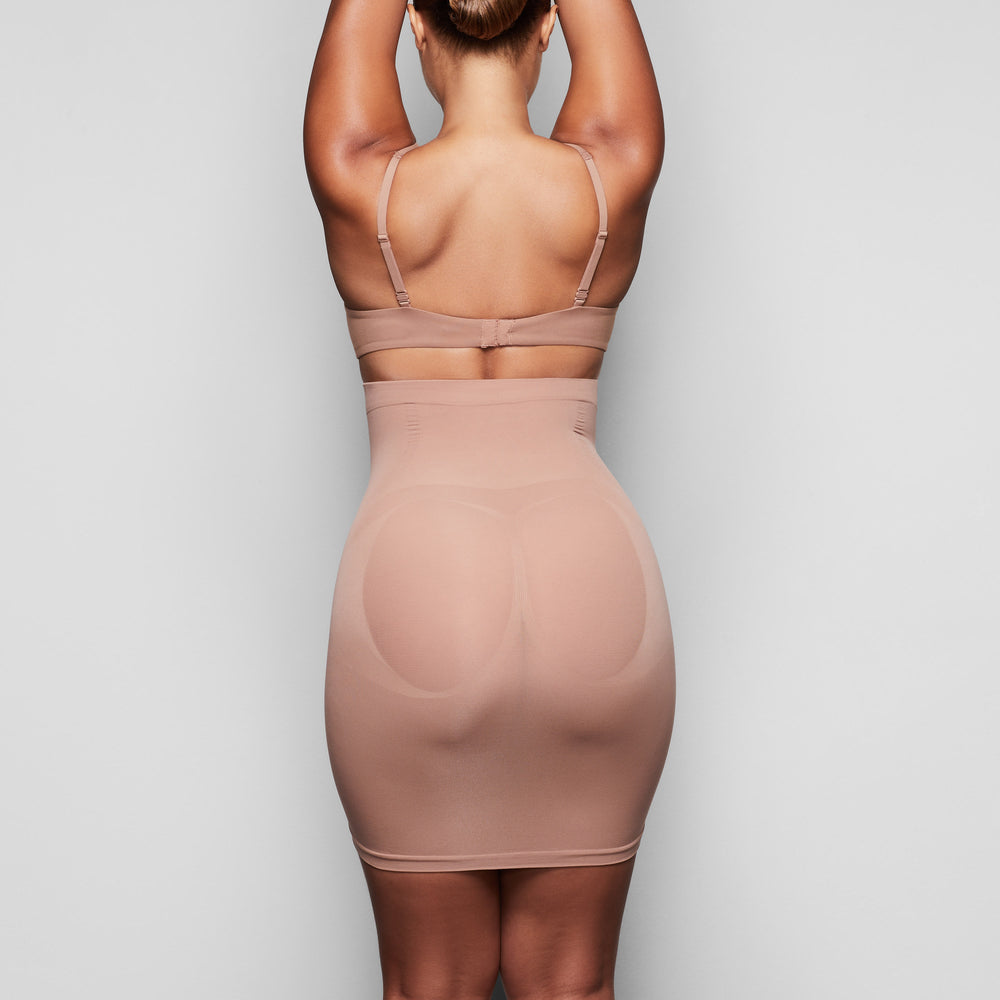Skims LONG SLIP Rok Abrikoos | CBA-946823