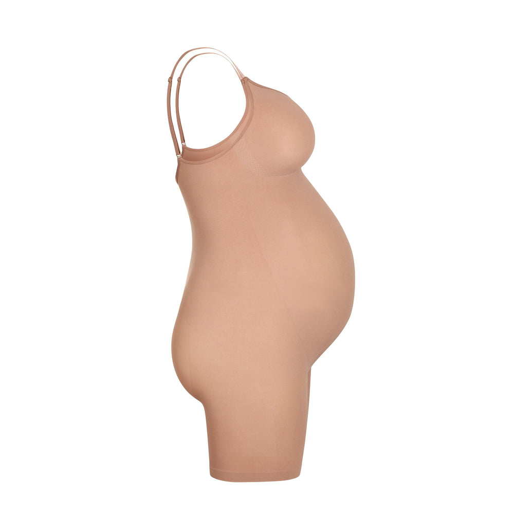 Skims MATERNITY SCULPTING BODYSUIT MID THIGH Maternity Shapewear Abrikoos | KJE-670241