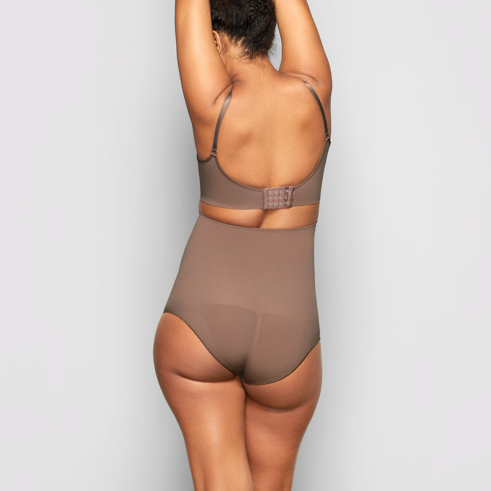 Skims MATERNITY SCULPTING HIGH WAIST BRIEF Maternity Shapewear Abrikoos | NSY-381940