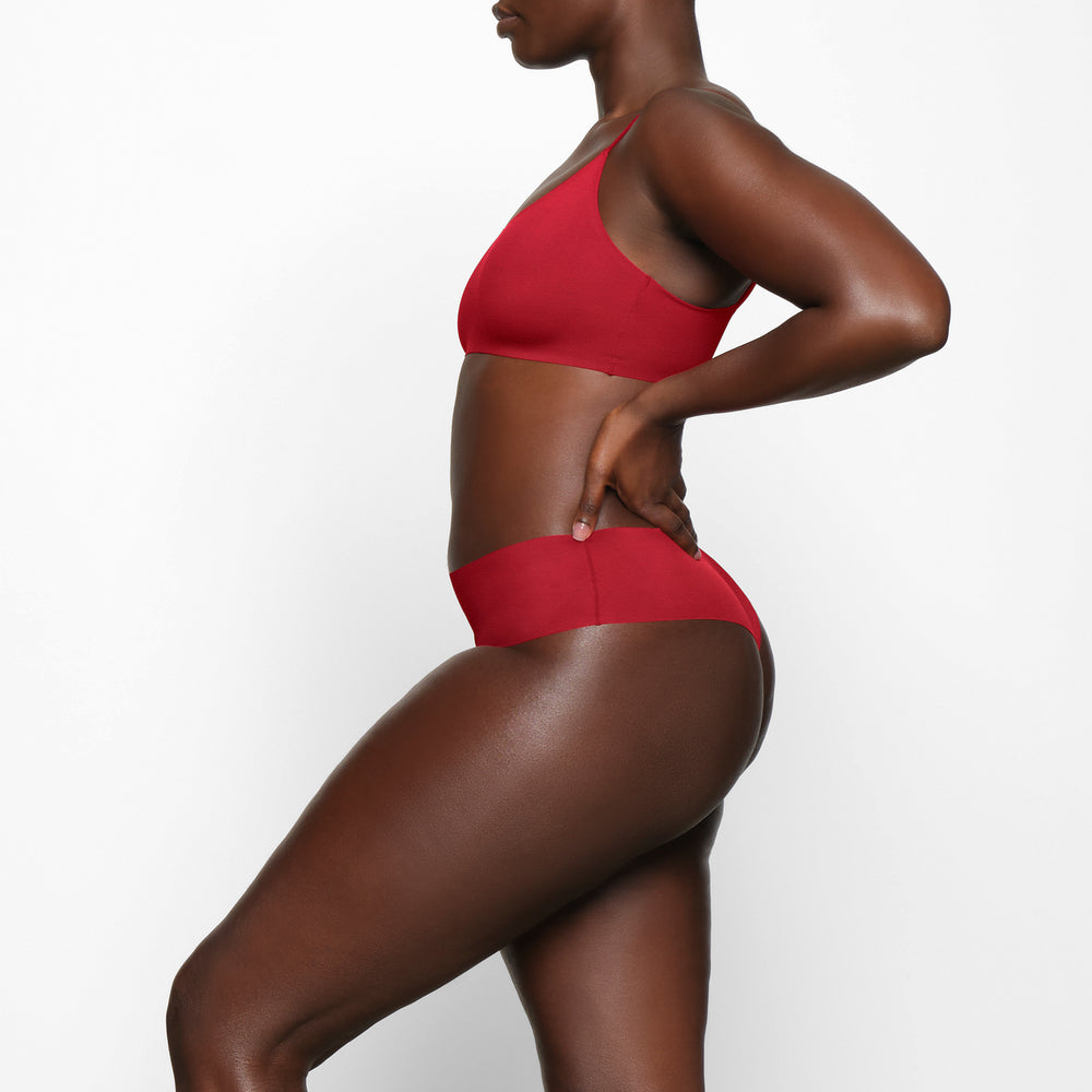 Skims NAKED CHEEKY Hipster Donkerrood | VAU-460173