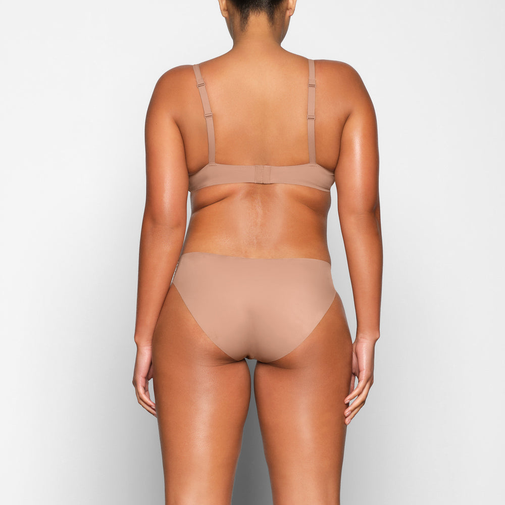 Skims NAKED Plunge Bra Abrikoos | UIF-097281