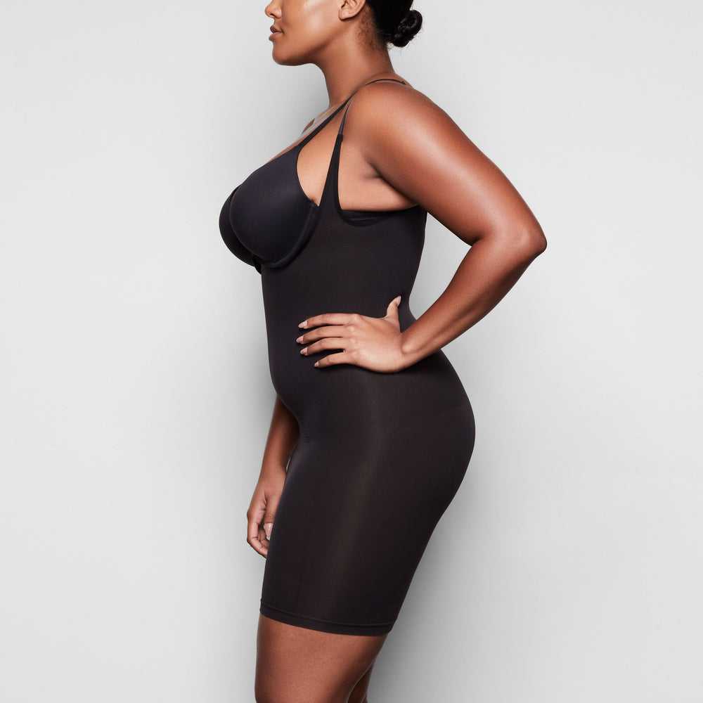 Skims OPEN BUST SLIP Dress Zwart | BEF-238104