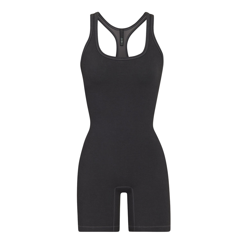 Skims OUTDOOR Mid Thigh Bodysuit Zwart | XLE-123479