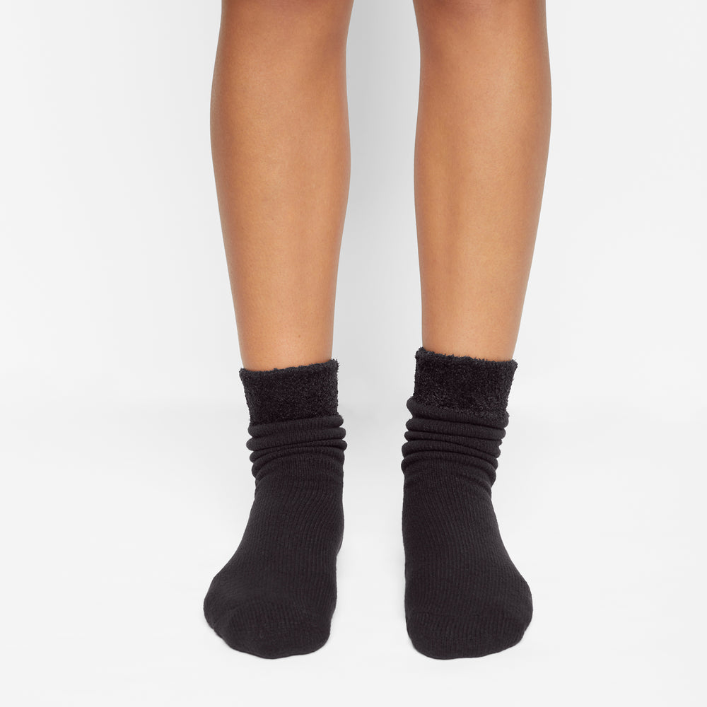 Skims PLUSH Sokken Zwart | QOV-081735