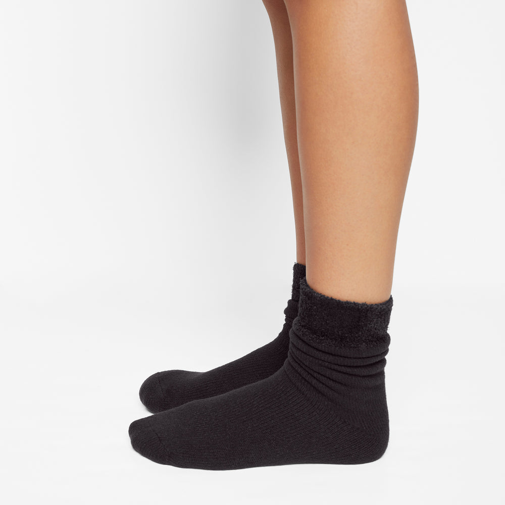 Skims PLUSH Sokken Zwart | QOV-081735