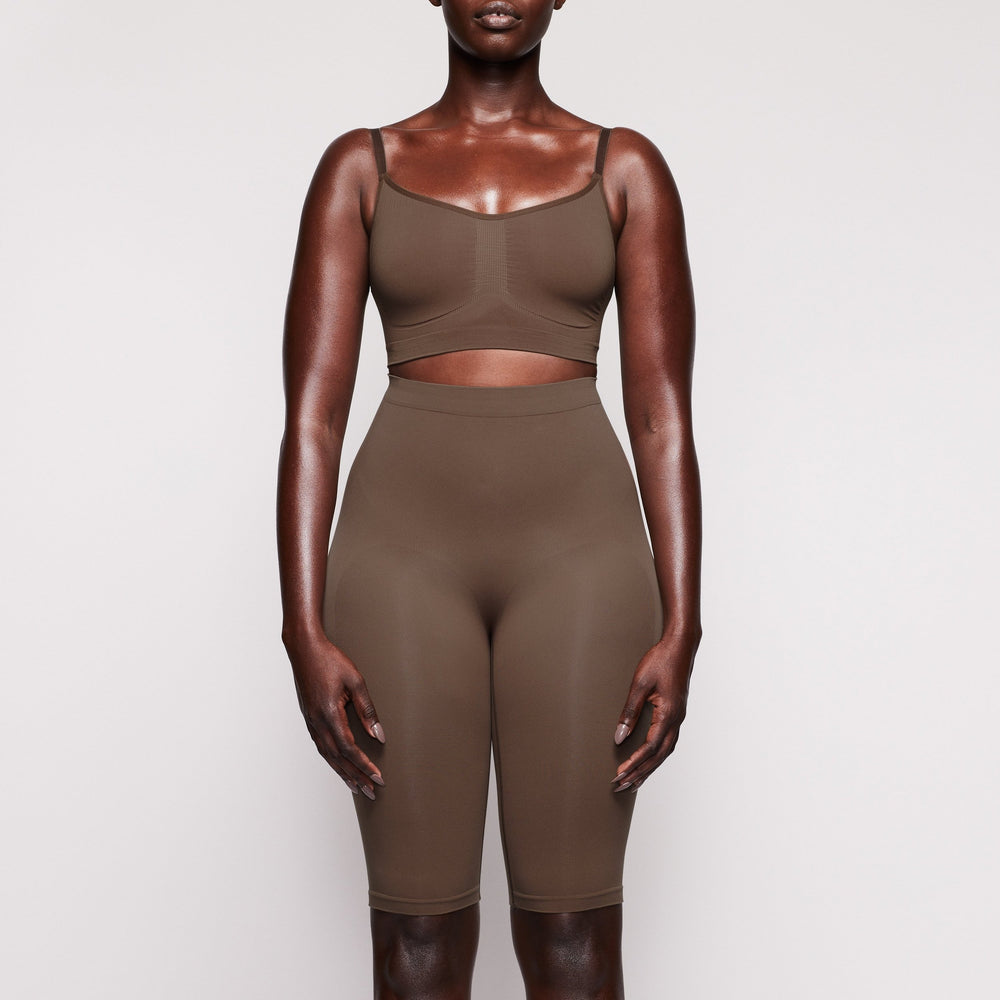 Skims SCULPTING ABOVE THE KNEE W/ OPEN GUSSET Korte Broek Abrikoos | DNG-683210