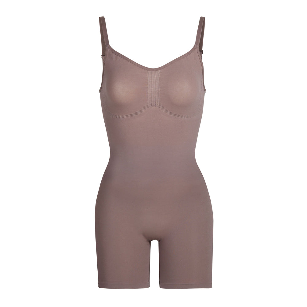 Skims SCULPTING BODYSUIT MID THIGH W. OPEN GUSSET Bodysuit Bruin | IPH-716430
