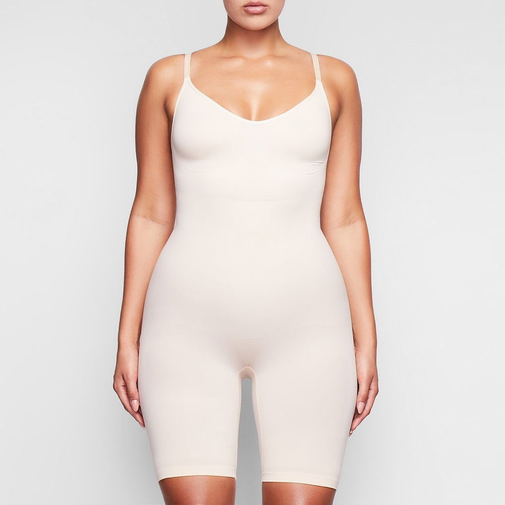 Skims SCULPTING BODYSUIT MID THIGH W. OPEN GUSSET Bodysuit Bruin | MKL-074215