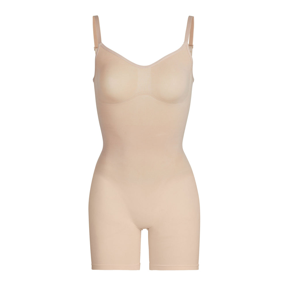 Skims SCULPTING BODYSUIT MID THIGH W. OPEN GUSSET Bodysuit Beige | TYW-705634
