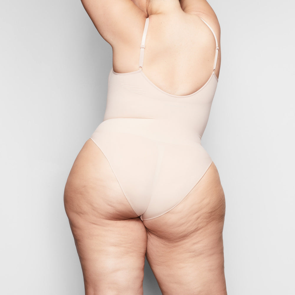 Skims SCULPTING BODYSUIT W. SNAPS Bodysuit Beige | JFU-153296