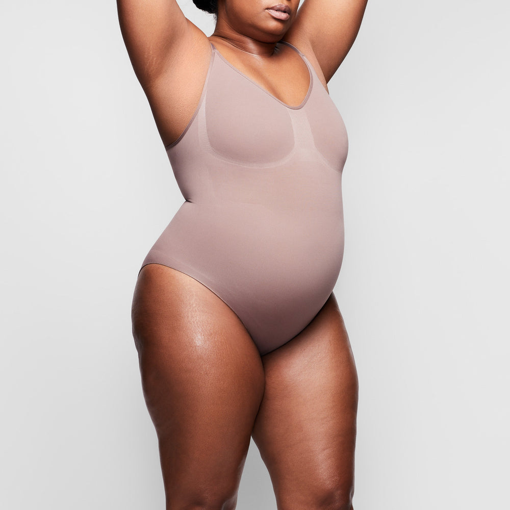 Skims SCULPTING BODYSUIT W. SNAPS Bodysuit Bruin | JZU-457312