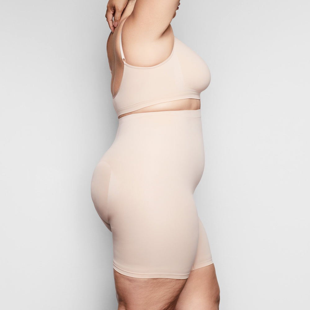 Skims SCULPTING Bralette Beige | CFY-392864