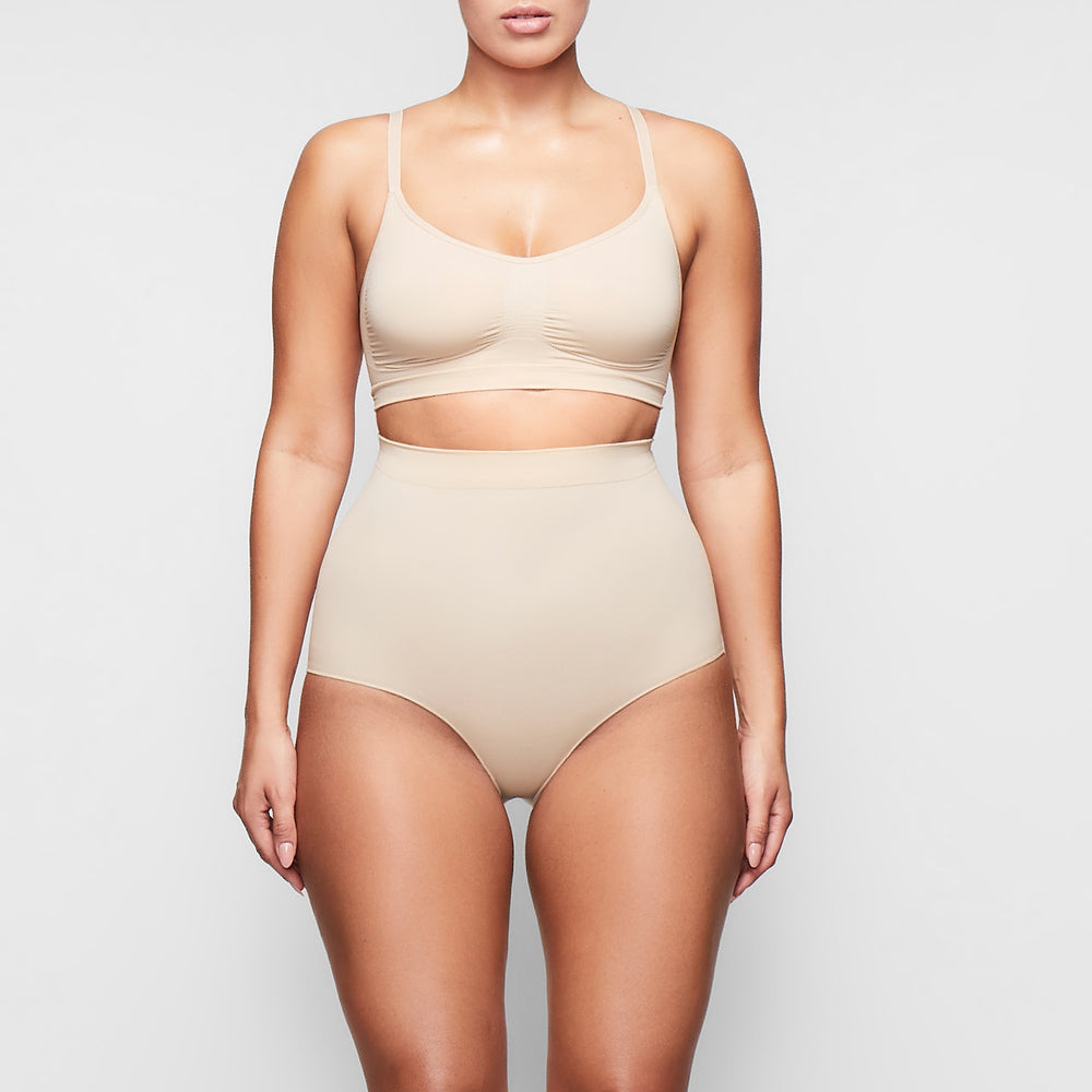 Skims SCULPTING Bralette Beige | YAB-583917