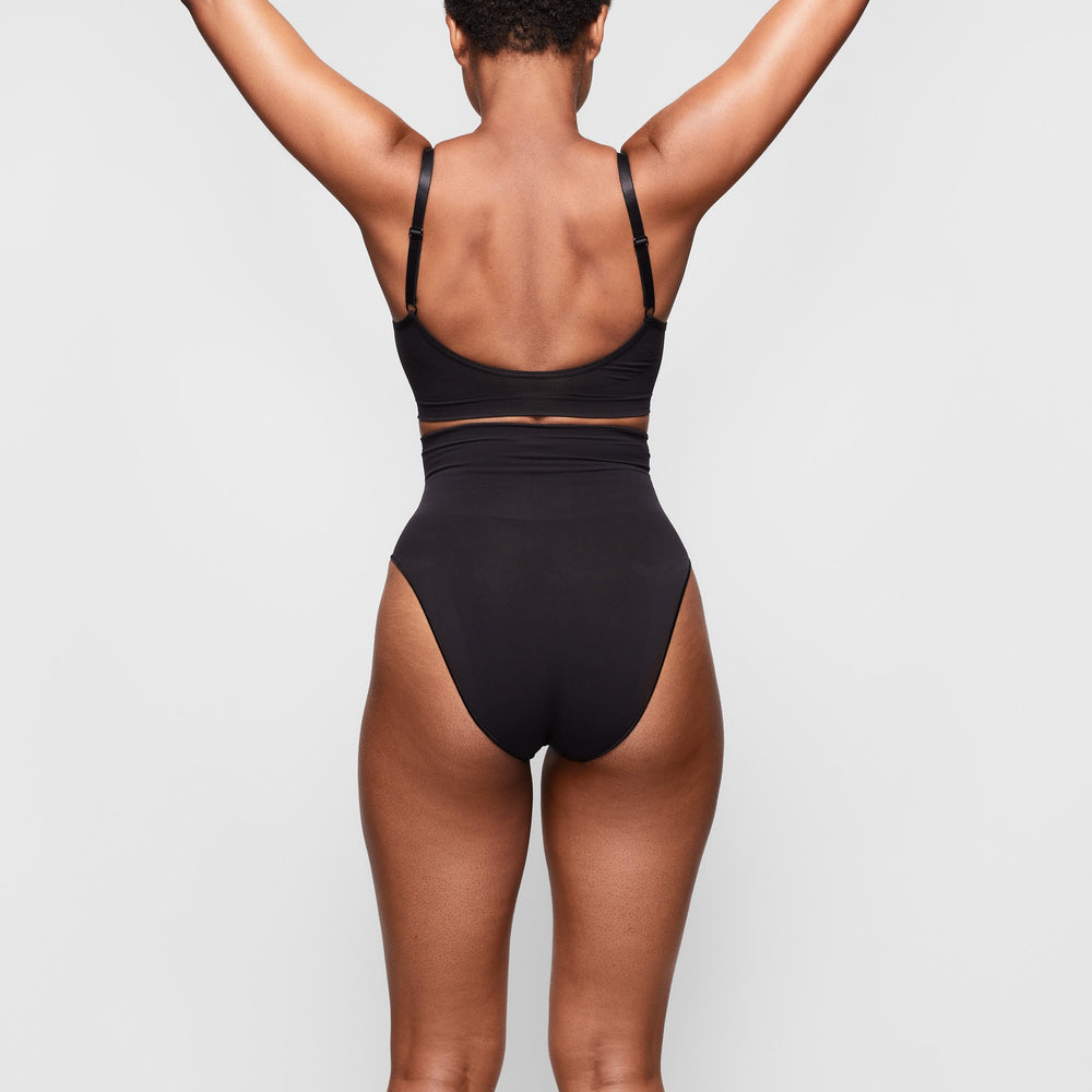 Skims SCULPTING Bralette Zwart | IYD-367501