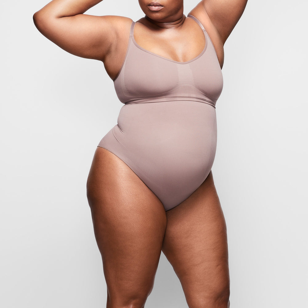 Skims SCULPTING HIGH WAIST Brief Bruin | HFD-065938
