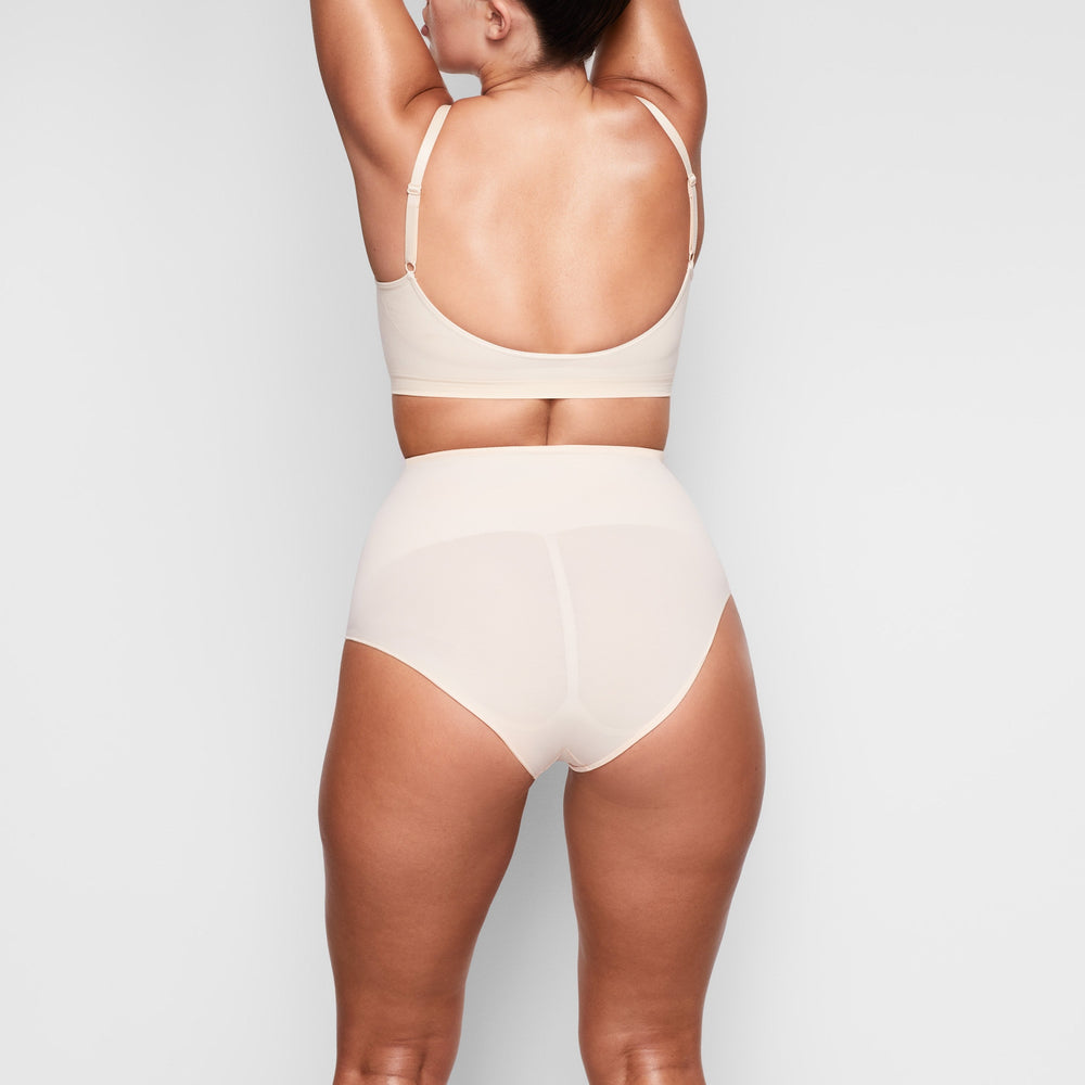 Skims SCULPTING MID WAIST Brief Bruin | CJA-742816