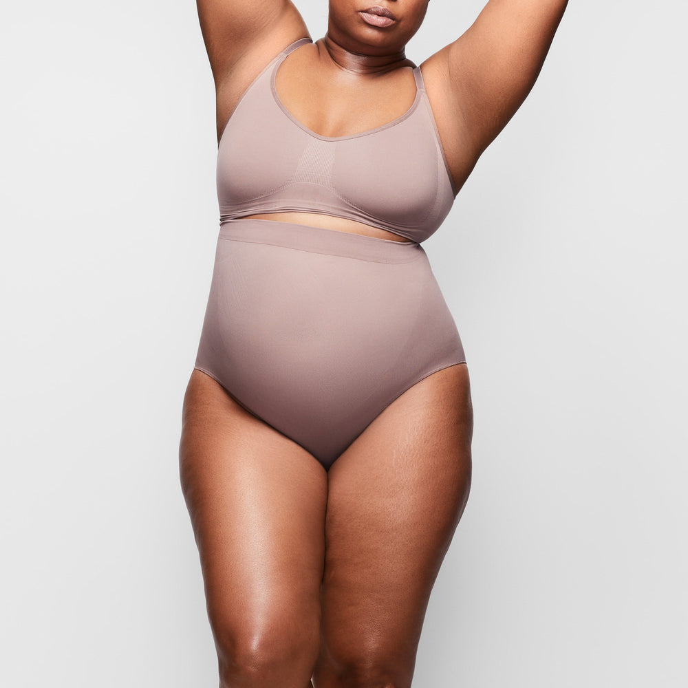 Skims SCULPTING MID WAIST Brief Bruin | XQE-492180