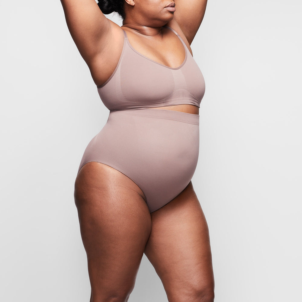Skims SCULPTING MID WAIST Brief Bruin | XQE-492180