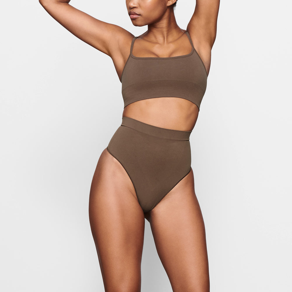 Skims SCULPTING MID WAIST Thong Abrikoos | OTC-602735