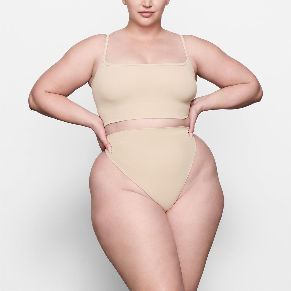 Skims SCULPTING MID WAIST Thong Beige | TOJ-438697