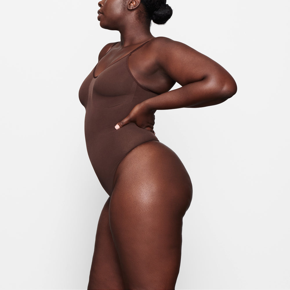 Skims SCULPTING THONG Bodysuit Chocola | RXW-540713