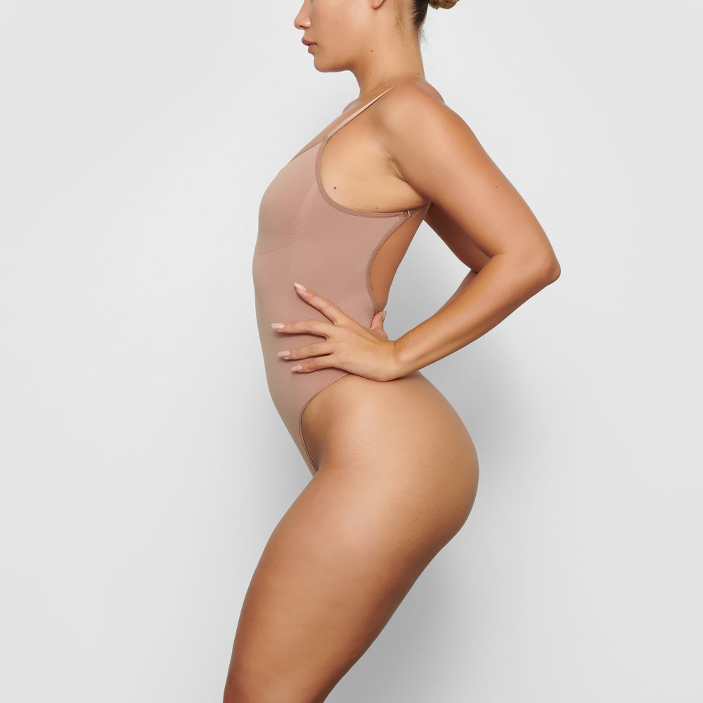 Skims SEAMLESS SCULPT BODYSUIT Low Back Bodysuit Abrikoos | VBQ-875649
