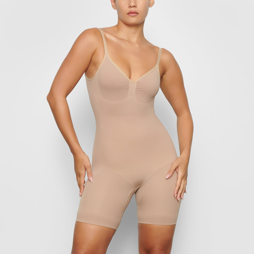 Skims SEAMLESS SCULPT MID THIGH Low Back Bodysuit Beige | BFY-823179