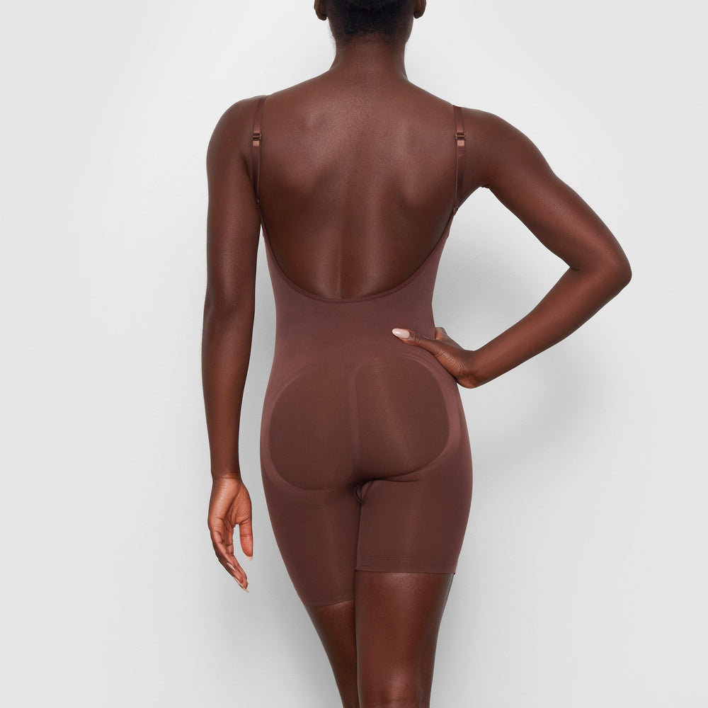 Skims SEAMLESS SCULPT MID THIGH Low Back Bodysuit Chocola | IPS-147320