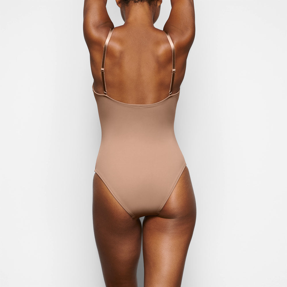 Skims SHAPING SWIM CAMI One Piece Abrikoos | VLK-958603