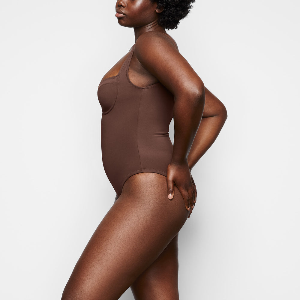 Skims SHAPING SWIM UNDERWIRE One Piece Chocola | ZQM-423879