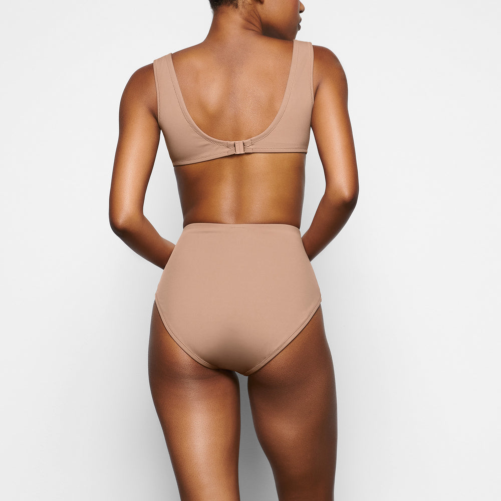 Skims SHAPING SWIM UNLINED UNDERWIRE BIKINI TOP Two Pieces Abrikoos | MEG-350489