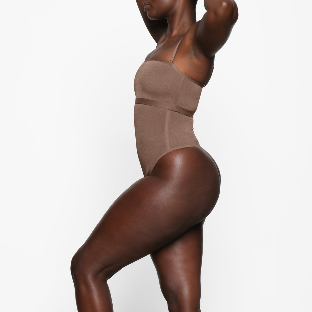 Skims SHEER SCULPT Bandeau Top Bruin | UAH-895164