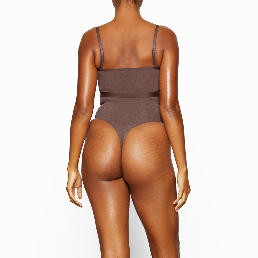 Skims SHEER SCULPT Bandeau Top Chocola | HTV-769185