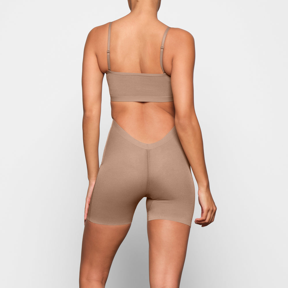 Skims SHEER SCULPT LOW BACK Korte Broek Abrikoos | IUC-172043