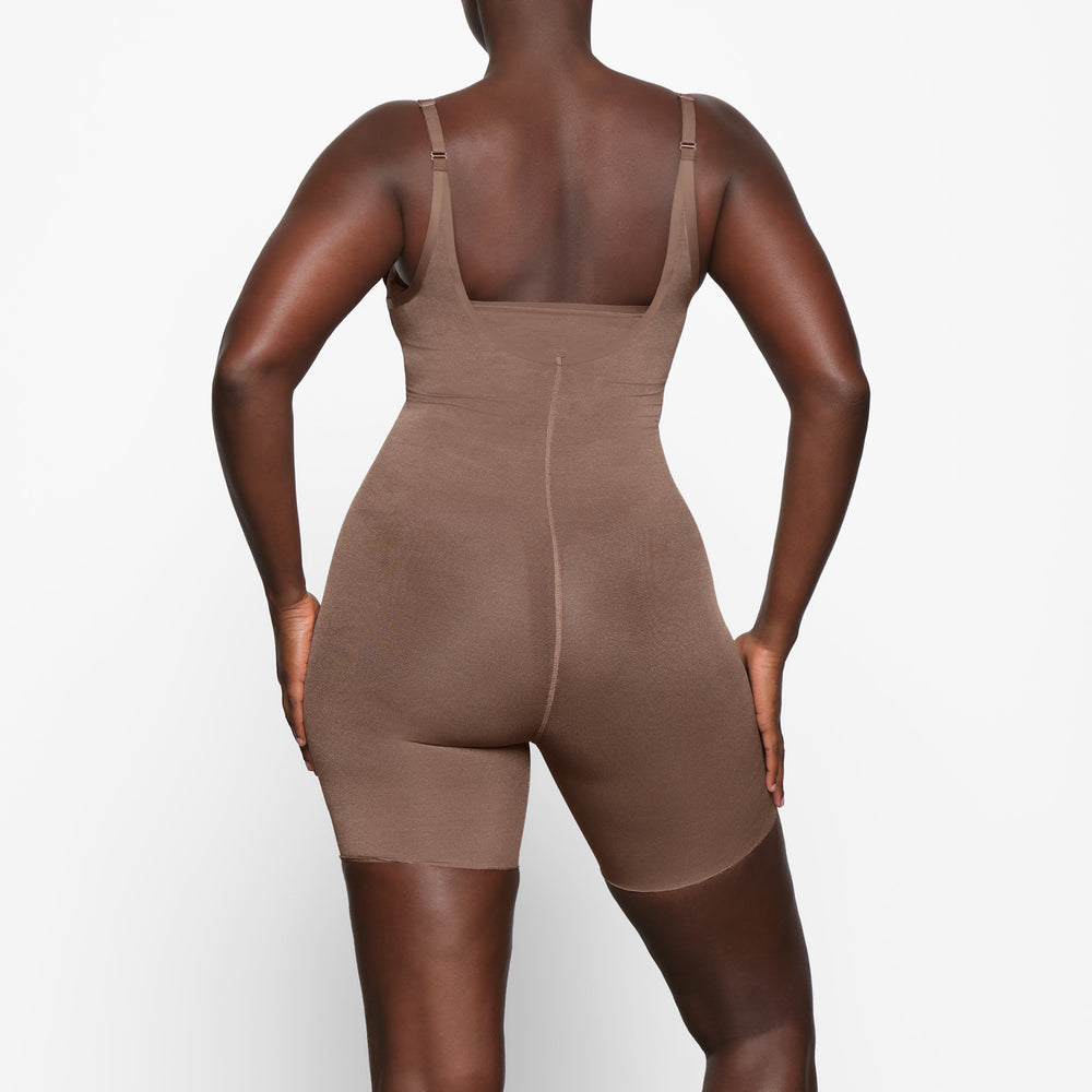 Skims SHEER SCULPT OPEN BUST Bodysuit Bruin | GZS-724690