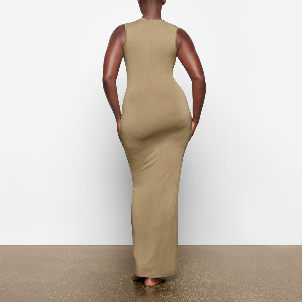 Skims SMOOTH LOUNGE CREW NECK SLEEVELESS Dress Khaki | PYU-971368