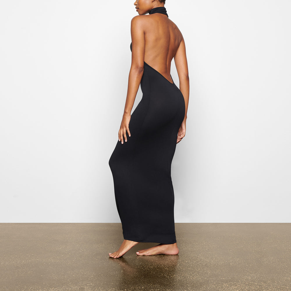 Skims SMOOTH LOUNGE LOW BACK HALTER Dress Zwart | IWH-513706