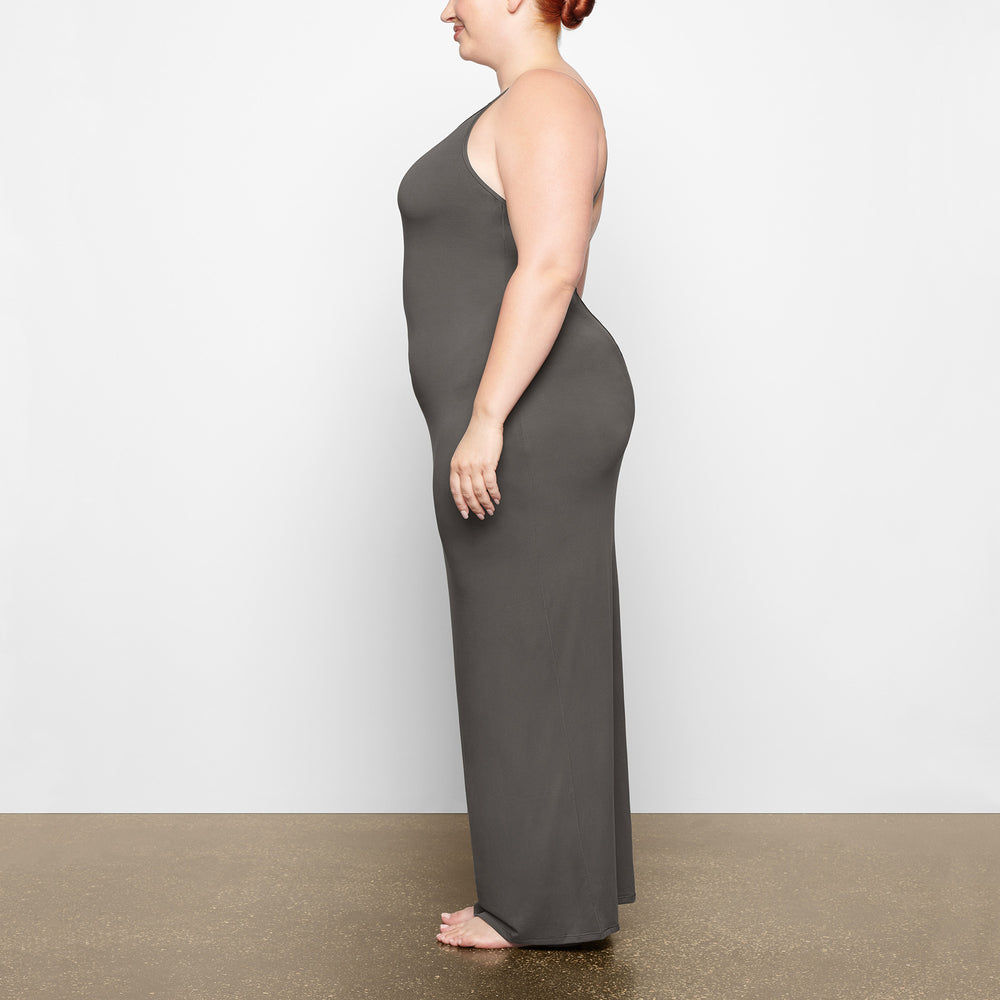 Skims SMOOTH LOUNGE LOW BACK KEYHOLE Dress Diepgrijs | EZR-168754