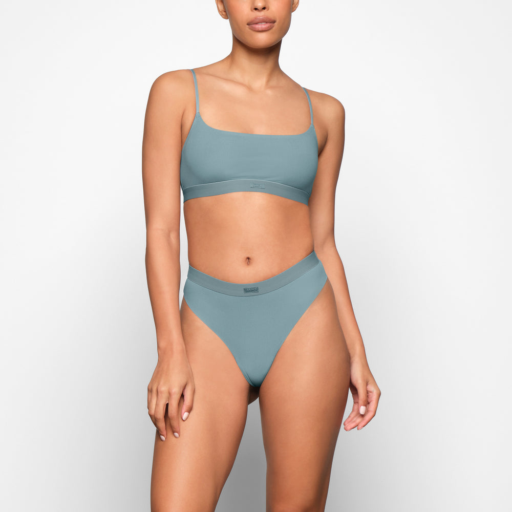 Skims SMOOTH RIB Thong Blauw | IYM-075483