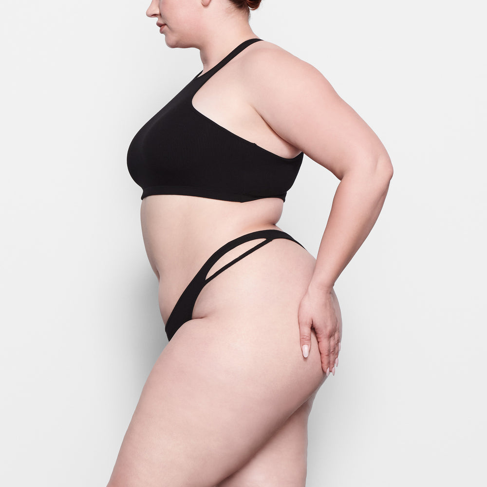 Skims SOFT LOUNGE CUT OUT Thong Zwart | TDL-304278